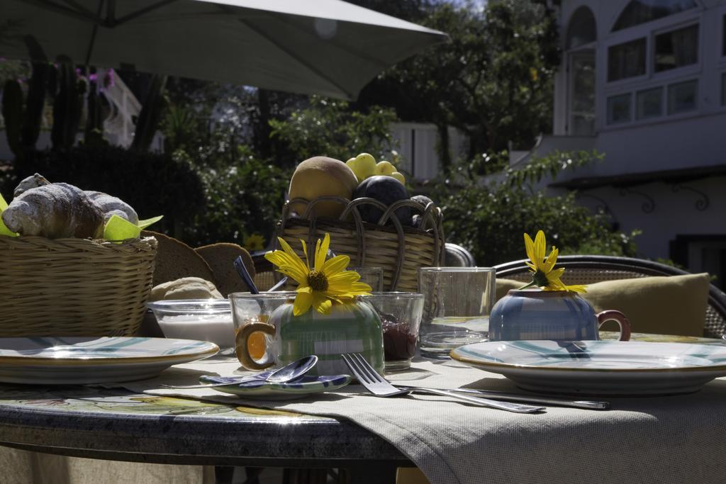 Il Giardino Dell'Arte Bed & Breakfast Anacapri  Exterior photo