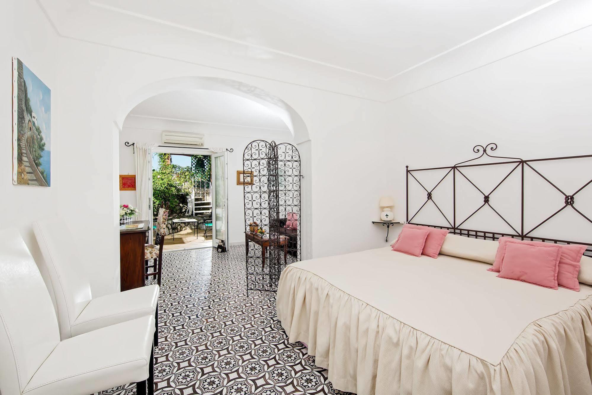 Il Giardino Dell'Arte Bed & Breakfast Anacapri  Exterior photo