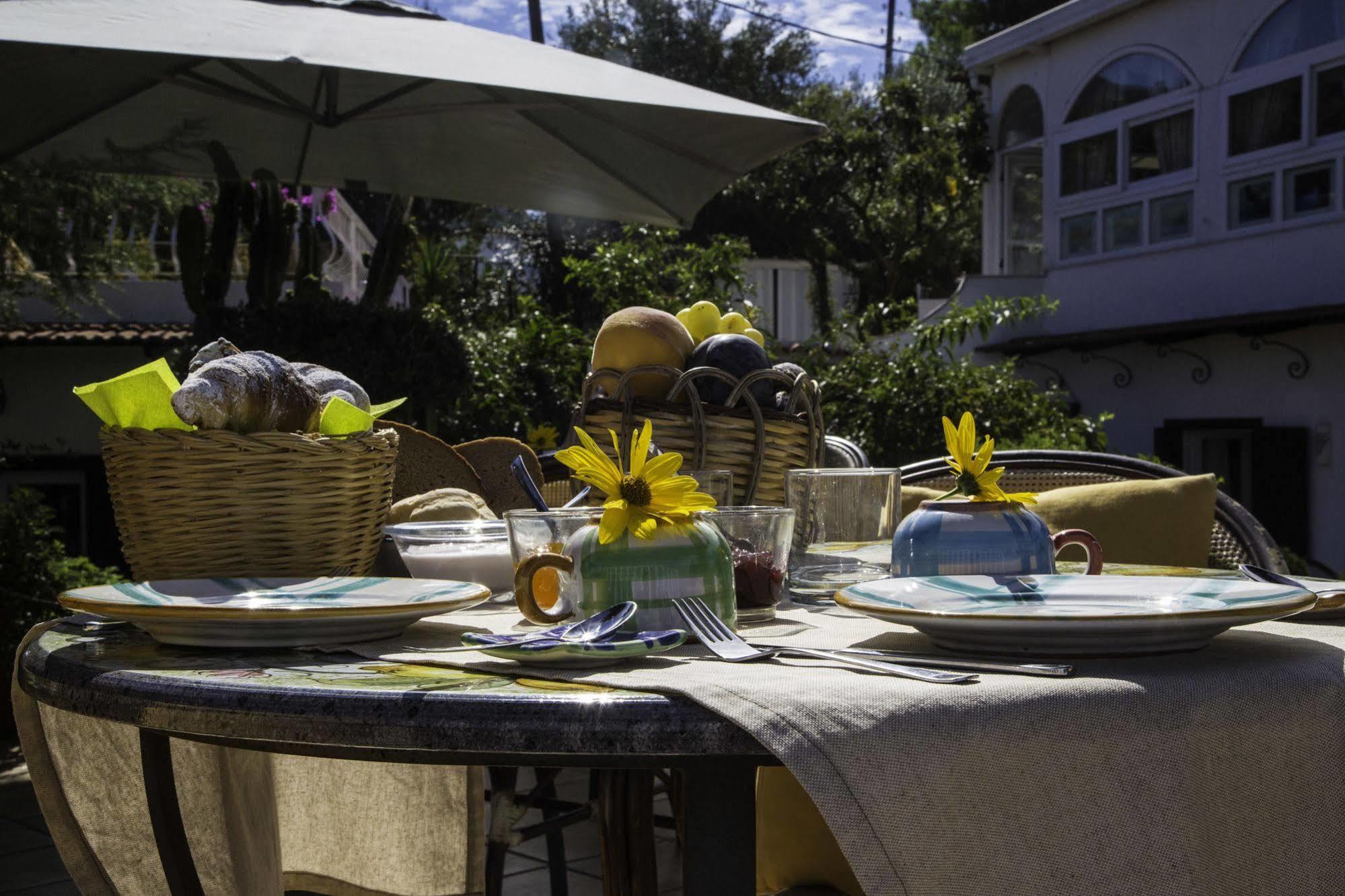 Il Giardino Dell'Arte Bed & Breakfast Anacapri  Exterior photo